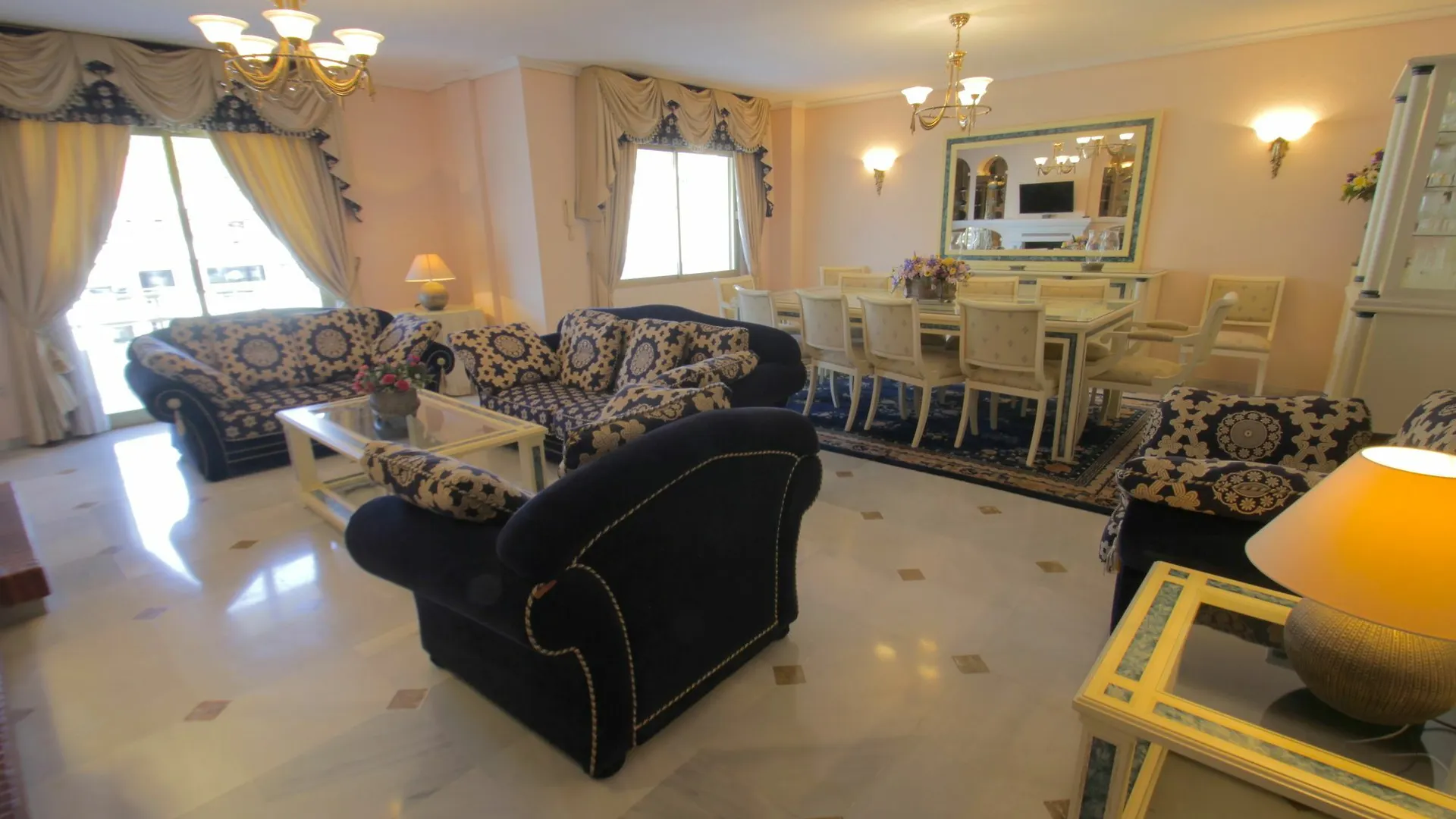Apartment Riyadh House Marbella