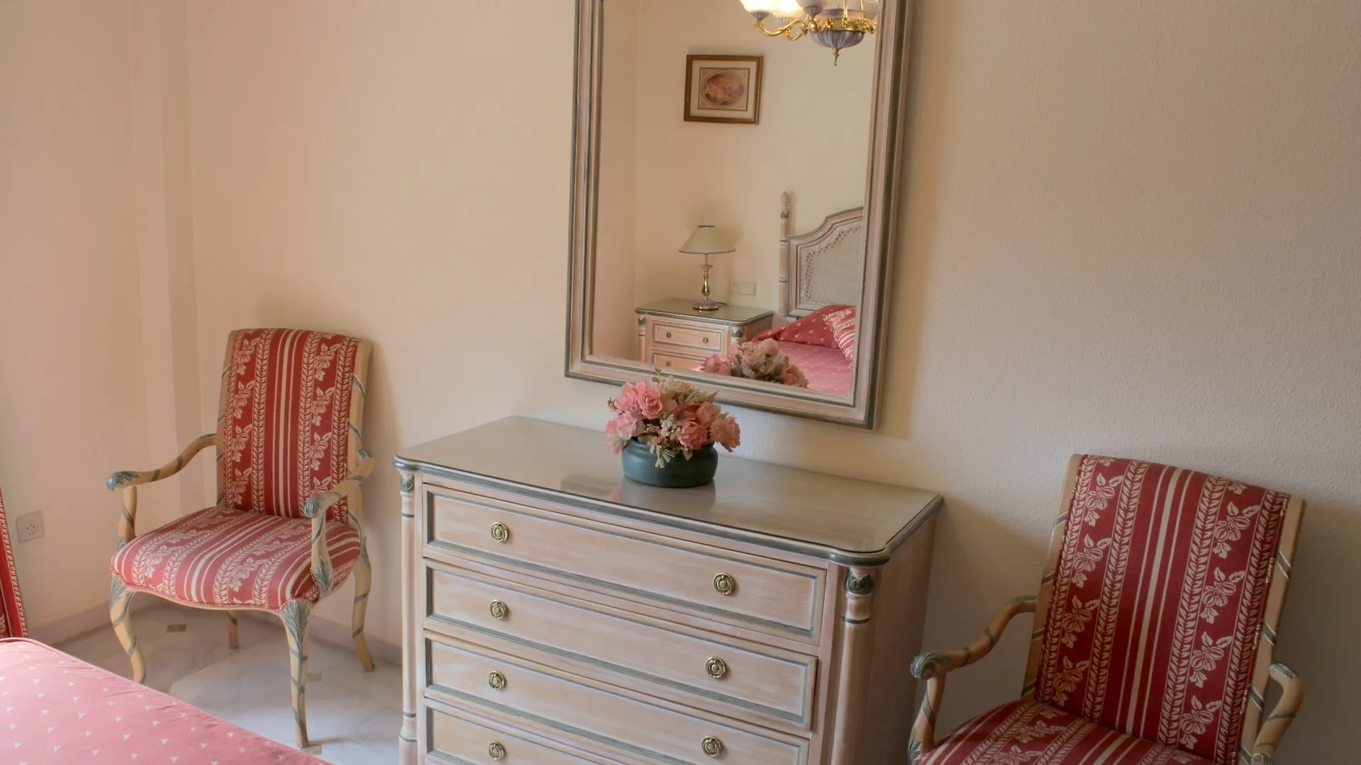 Apartment Riyadh House Marbella Spain